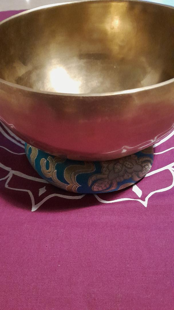 Bol tibétain thérapeutique - Ré - 800g – Image 2